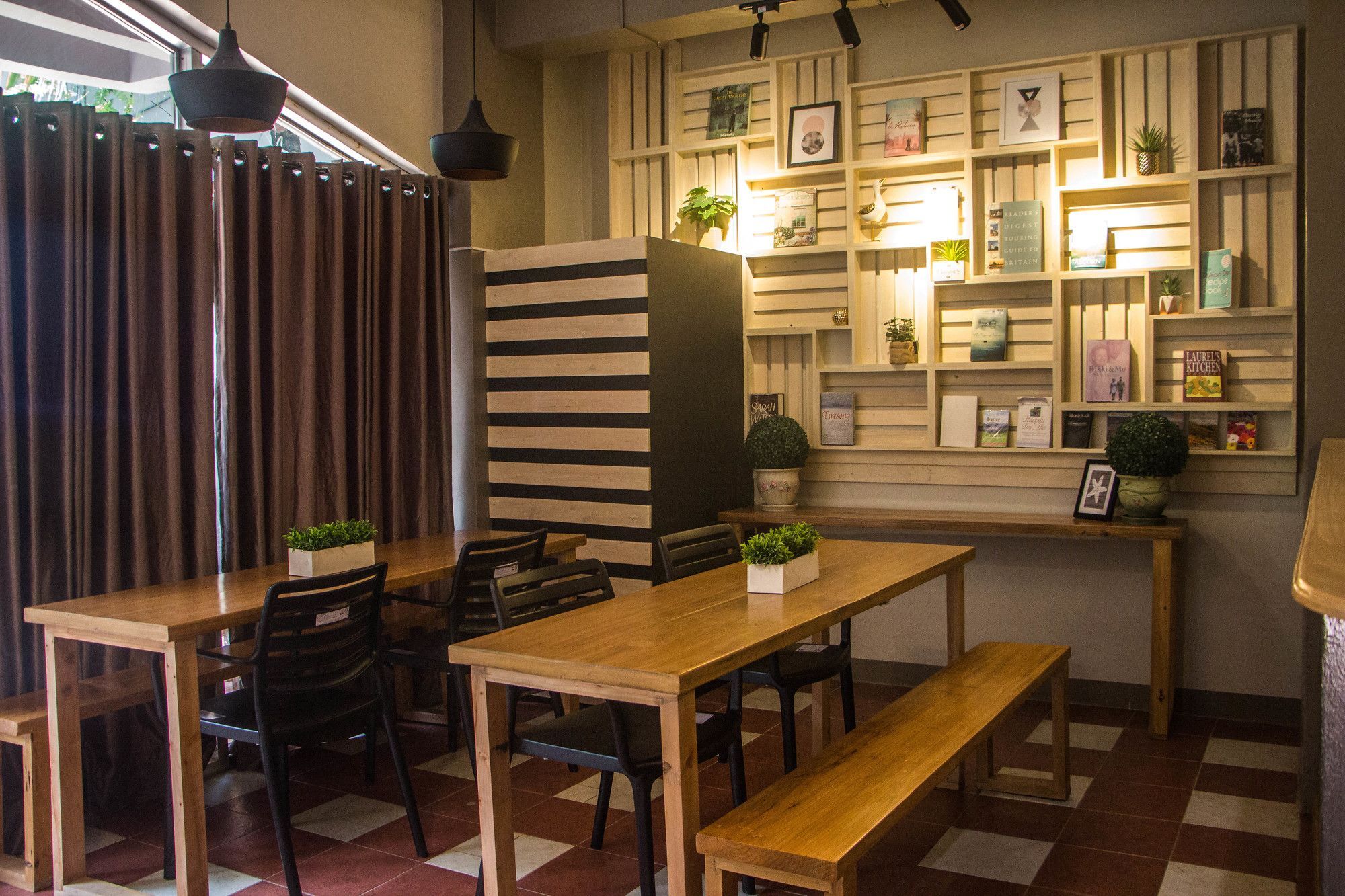 Bunks Hostel (Adults Only) Cebu Buitenkant foto
