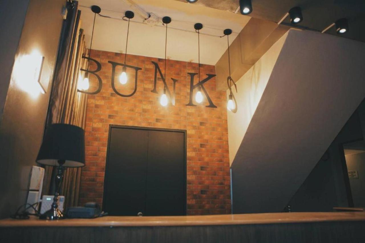 Bunks Hostel (Adults Only) Cebu Buitenkant foto